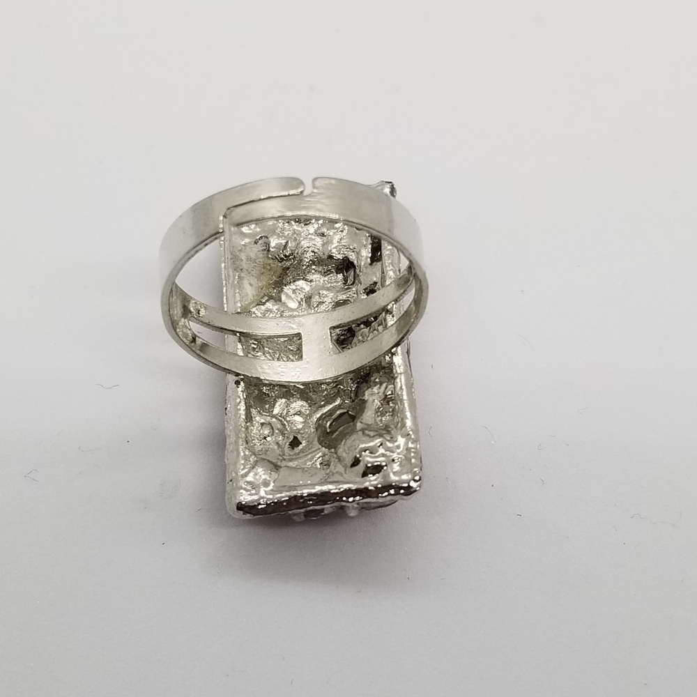 adjustable rectangular warm rhinestone ring - Picture 5 of 5